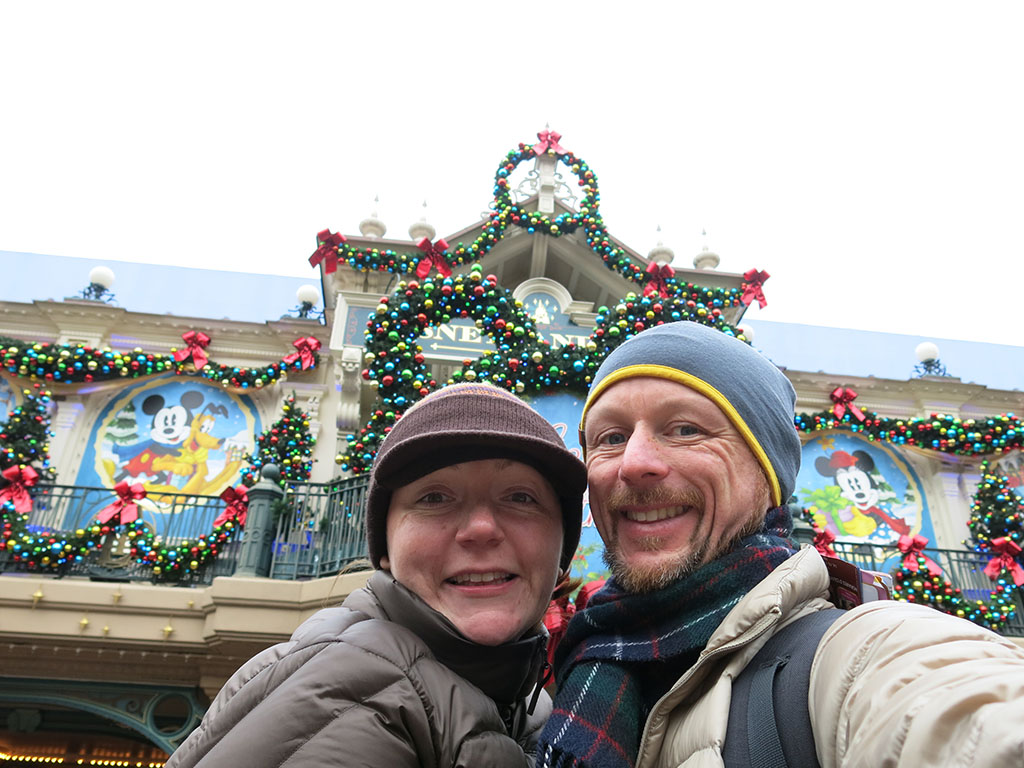 another christmas at disneyland